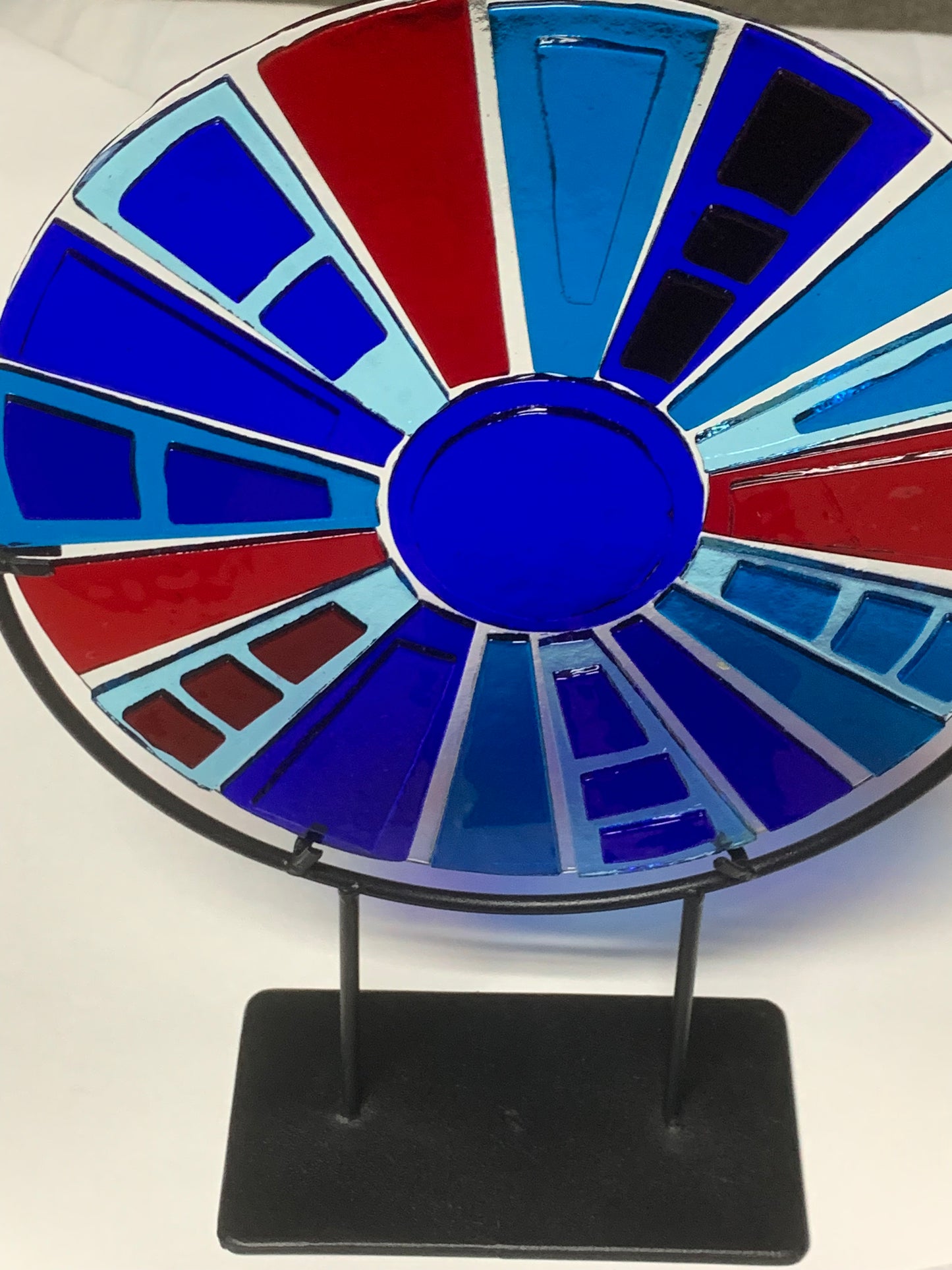 Standing Art in red and blue